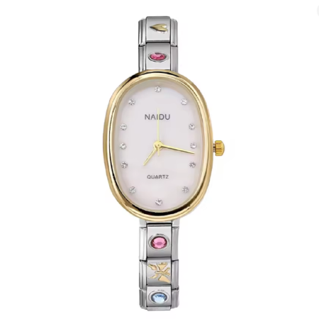 ساعة فضي ودهبي مع تشارمز